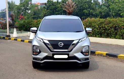 Nissan Livina VL AT 2022 silver km 5 ribuan cash kredit bisa dibantu