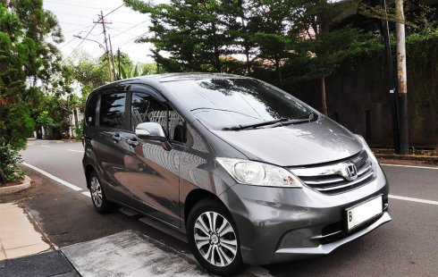 Honda Freed PSD Facelift Body Mulus Interior Orsinil Siap Pakai Plat B GENAP Pjk OKT 2025 Otr KREDIT