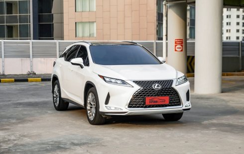 [Promo Bunga 5.5%] Lexus RX 300 Luxury Facelift AT 2021 SUV Putih