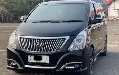 HYUNDAI H-1 ROYALE BESIN AT 2018 HITAM TURUN HARGA DIJUAL CEPAT BERGARANS