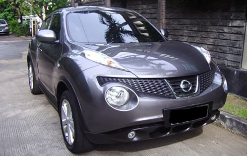 Nissan Juke RX Plat B DKI Pajak SEPT 2025 Rawatan ATPM Body Mulus Interior Orsinil Mulus Siap Pakai 