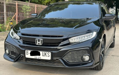 CIVIC HATCHBACK AT HITAM 2018 DIJUAL CEPAT SIAP MURAH PAKAI