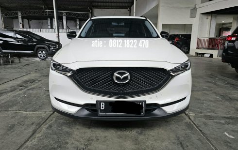 Mazda CX5 Kuro GT 2.5 AT ( Matic ) 2021 / 2022 Putih Km Low cuma 23rban Good Condition siap pakai