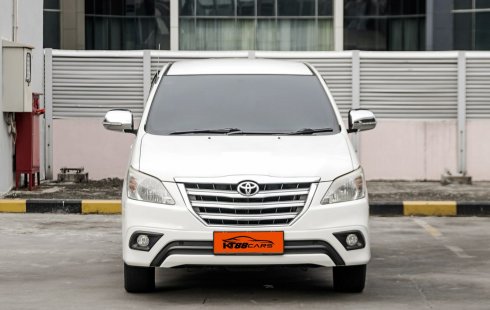 Toyota Kijang Innova 2.0 G Bensin AT 2015 Putih