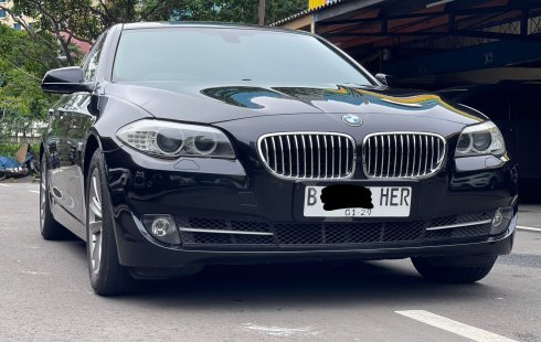 BMW 520I AT HITAM 2013 PAJAK PANJANG DIJUAL CEPAT MURAH