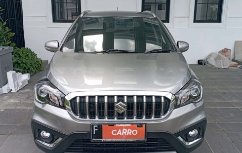 Suzuki Sx4 S-Cross AT 2022 / Kredit Mobil Murah