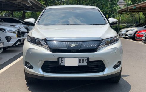 Toyota Harrier 2.0 Audioless 2014