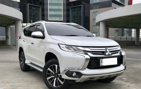 2019 Mitsubishi Pajero Dakar SUNROOF Rawatan ATPM Resmi Km42rb Mulus Siap Pakai Luar Kota Otr KREDIT