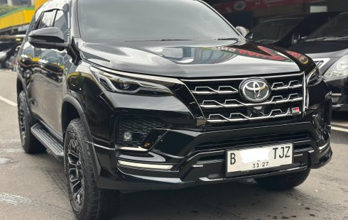 FORTUNER GR 2.8 AT HITAM 2022 DIJUAL CEPAT NEGO SAMPAI DEAL