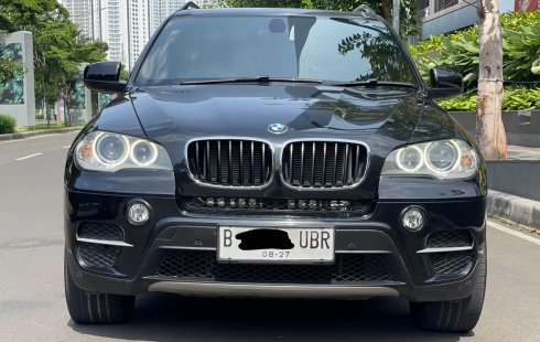 BMW X5 XDRIVE35I AT HITAM 2012 TERMURAH