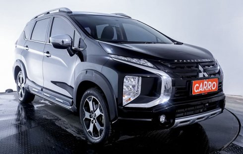 JUAL Mitsubishi Xpander Cross Premium AT 2021 Hitam