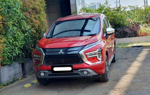 Mitsubishi Xpander ULTIMATE 2022 merah km40rb pajak panjang