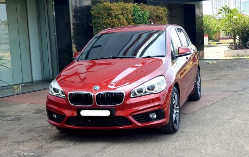 BMW 2 Series 218i 2015 merah km 32ribuan pajak panjang