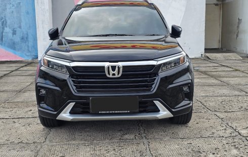 Honda BR-V Prestige CVT 2023 Hitam km antik 800 perak