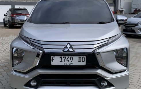 JUAL Mitsubishi Xpander Ultimate AT 2019 Silver