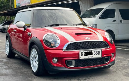 Jual mobil MINI Cooper 2013