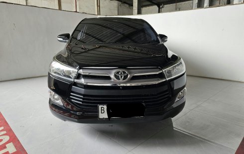 Km low 64rban Toyota Innova V 2.0 bensin AT ( Matic ) 2017 Hitam plat genap depok