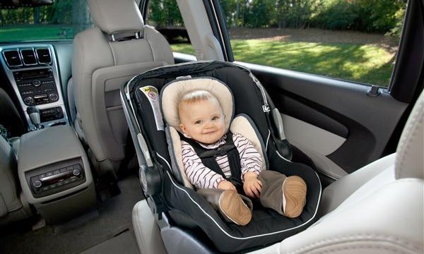 Tips Memasang Child Seat Di Mobil