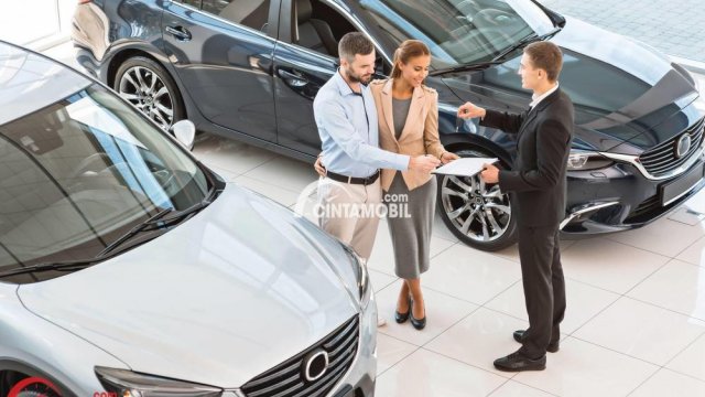 Tips Test Drive untuk Membeli Mobil