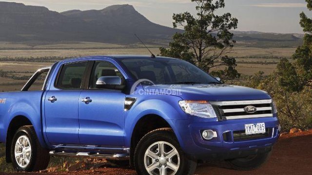 Review Ford  Ranger  Double Cabin 2013 Indonesia 