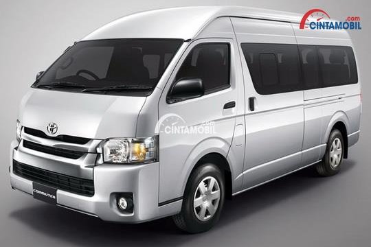 Review Toyota Hiace 2015