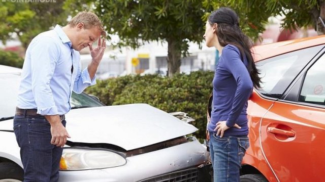 Mobil Mencelakai Orang Lain, Bisakah Mengajukan Klaim Asuransi