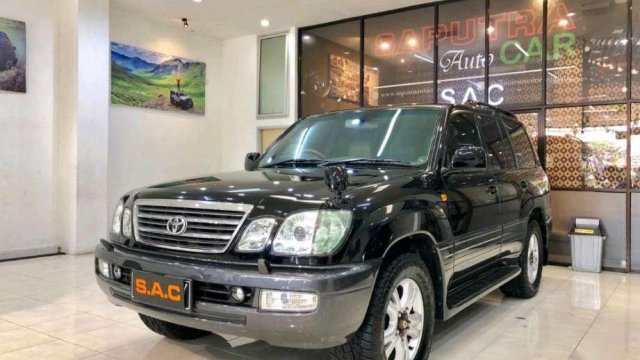 Toyota Land Cruiser V8 4 7 2004 Jual Beli Mobil  Bekas 