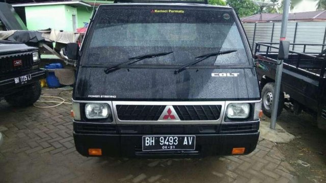  Jual  mobil  Mitsubishi L300  Jambi bekas harga  murah 