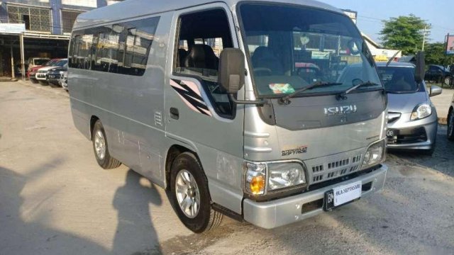 Jual beli mobil Isuzu  Elf  Riau bekas  baru harga murah