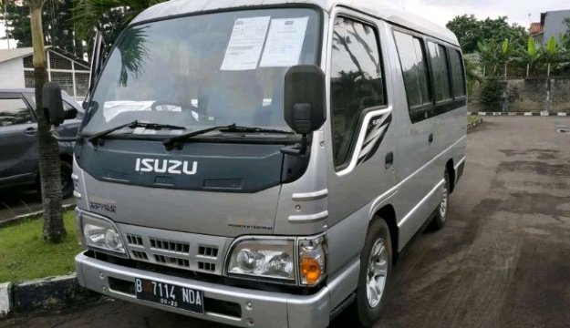 Tawaran terbaik mobil Isuzu  Elf  2012 baru atau bekas  