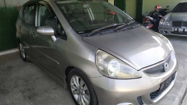 Jual Beli Mobil  Honda Jazz harga di bawah  Rp 100  juta  Jawa  