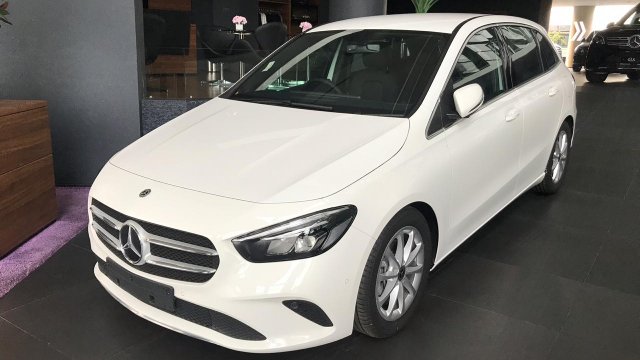 Situs jual beli mobil  Mercedes Benz B CLass B 200 baru 