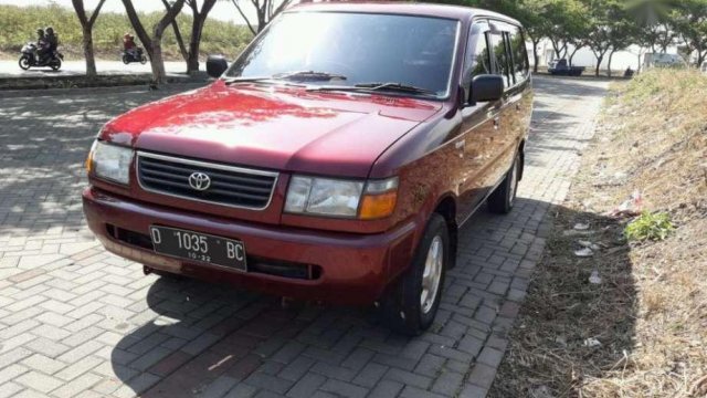 Nostalgia Bersama Keluarga, Ini Dia Harga Mobil Kijang LGX Bekas Bandung