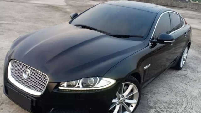 Jual mobil  Jaguar harga dari Rp 500  juta  sampai Rp 700 