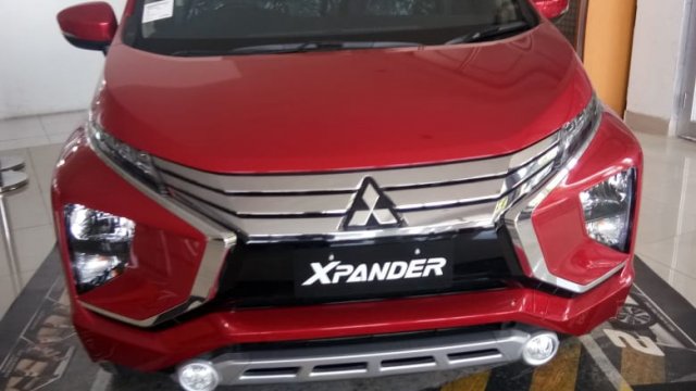  Dijual  mobil  bekas  Mitsubishi Xpander  ULTIMATE 2021 DIY 