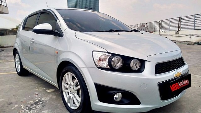 Jual beli mobil  Chevrolet  Aveo  bekas  baru  harga  murah  