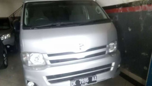 DP ceper untuk  mobil  Toyota  Hiace  2013 bekas baru dan 