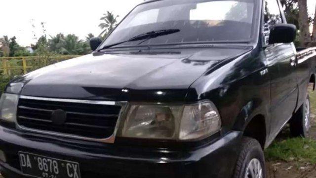 Beli mobil Toyota Kijang Pick Up 2004 bekas  baru harga  