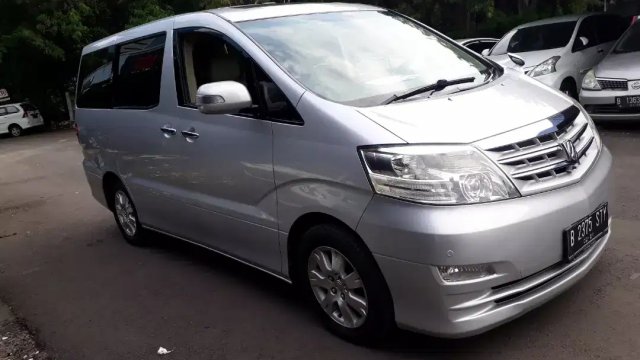 Situs jual beli mobil  Toyota Alphard  harga  dari Rp 158 