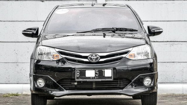 Situs jual Beli Mobil  Toyota  Etios  Valco  Bekas Online 
