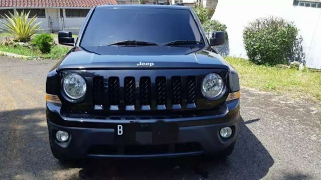 Jual mobil Jeep bekas harga murah kualitas tinggi, tidak pernah tabrakan