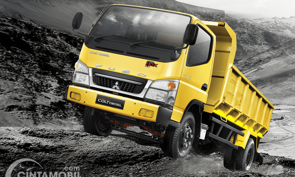 Berapa Harga Truk Bekas Mitsubishi Canter Sekarang?