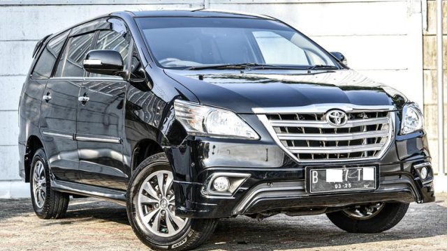 Toyota Kijang Innova V Luxury 2015 - Jual Beli Mobil Bekas Murah 09/2020