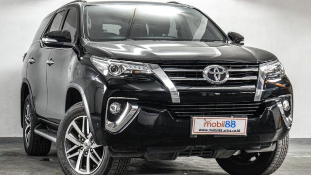 Jual mobil  Toyota Fortuner  Jawa Timur  bekas  aman murah  