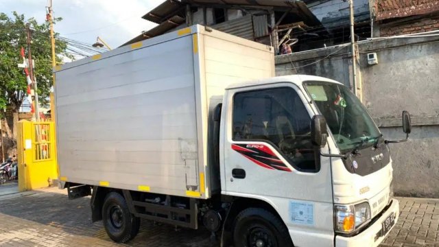 Jual beli mobil Isuzu  Elf  bekas  baru harga murah