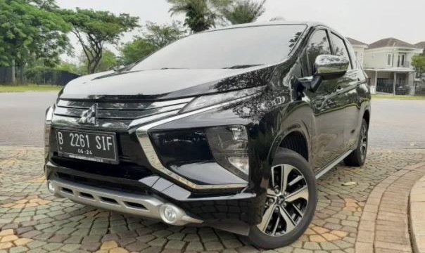 Jual mobil  Mitsubishi Xpander  bekas baru harga  murah