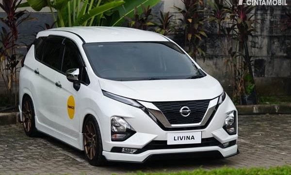 Modifikasi Nissan All New Livina yang Pas Buat Bapak-bapak