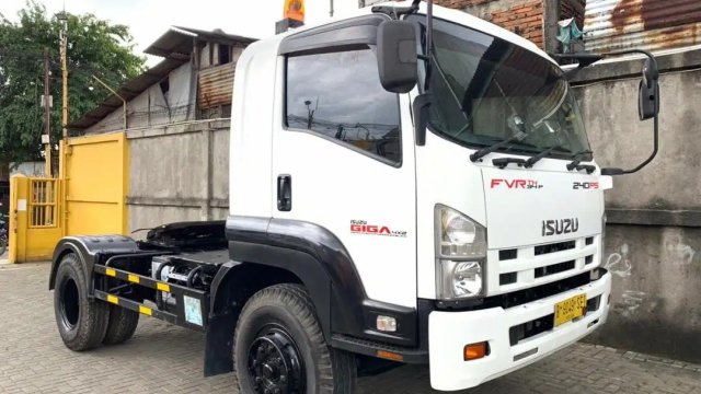 Isuzu Panther  GRAND  TOURING  2022 Jual Beli Mobil Bekas 