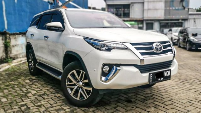 Fortuner 2018 bekas - Jual beli mobil harga murah Juni 2021