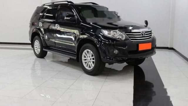 Fortuner 2012 bekas - Jual beli mobil harga murah Juni 2021